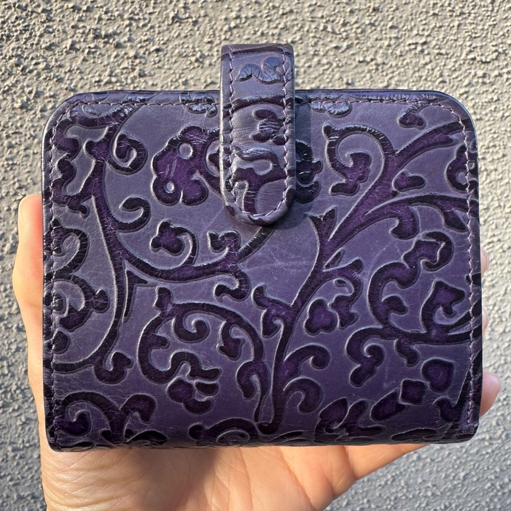Vine Embossed Purple Leather Wallet